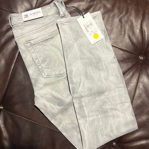NWT - Seven jeans - grey marble wash - super skinny style - size 28